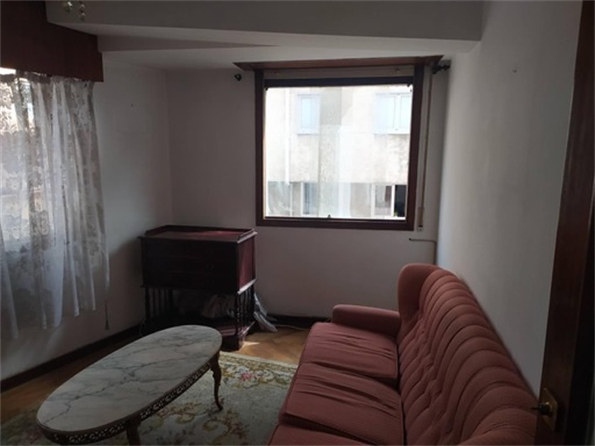 Sala de estar de Piso en venta en A Coruña Capital  con Calefacción, Trastero y Balcón