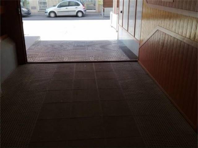 Garaje en Venta en Calle Doctor Fleming en Jumilla