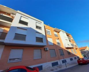 Exterior view of Flat for sale in Pozuelo de Calatrava  with Air Conditioner, Terrace and Balcony