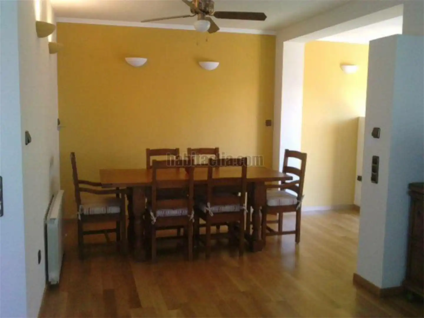 Einfamilien-Reihenhaus zum Verkauf in Passatge Puigmal, 30a, Puigmal - Mas Nou Esszimmer von Einfamilien-Reihenhaus zum Verkauf in Empuriabrava mit Terrasse, Schwimmbad und Balkon