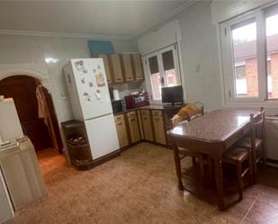 Kitchen of Flat for sale in Oviedo 