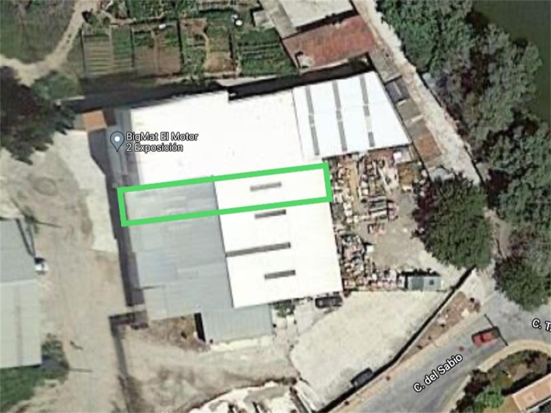 Vista exterior de Nau industrial en venda en Sotogrande