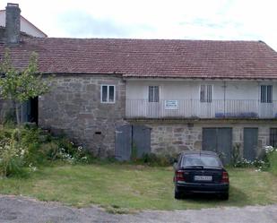 Vista exterior de Casa o xalet en venda en Cerdedo amb Balcó