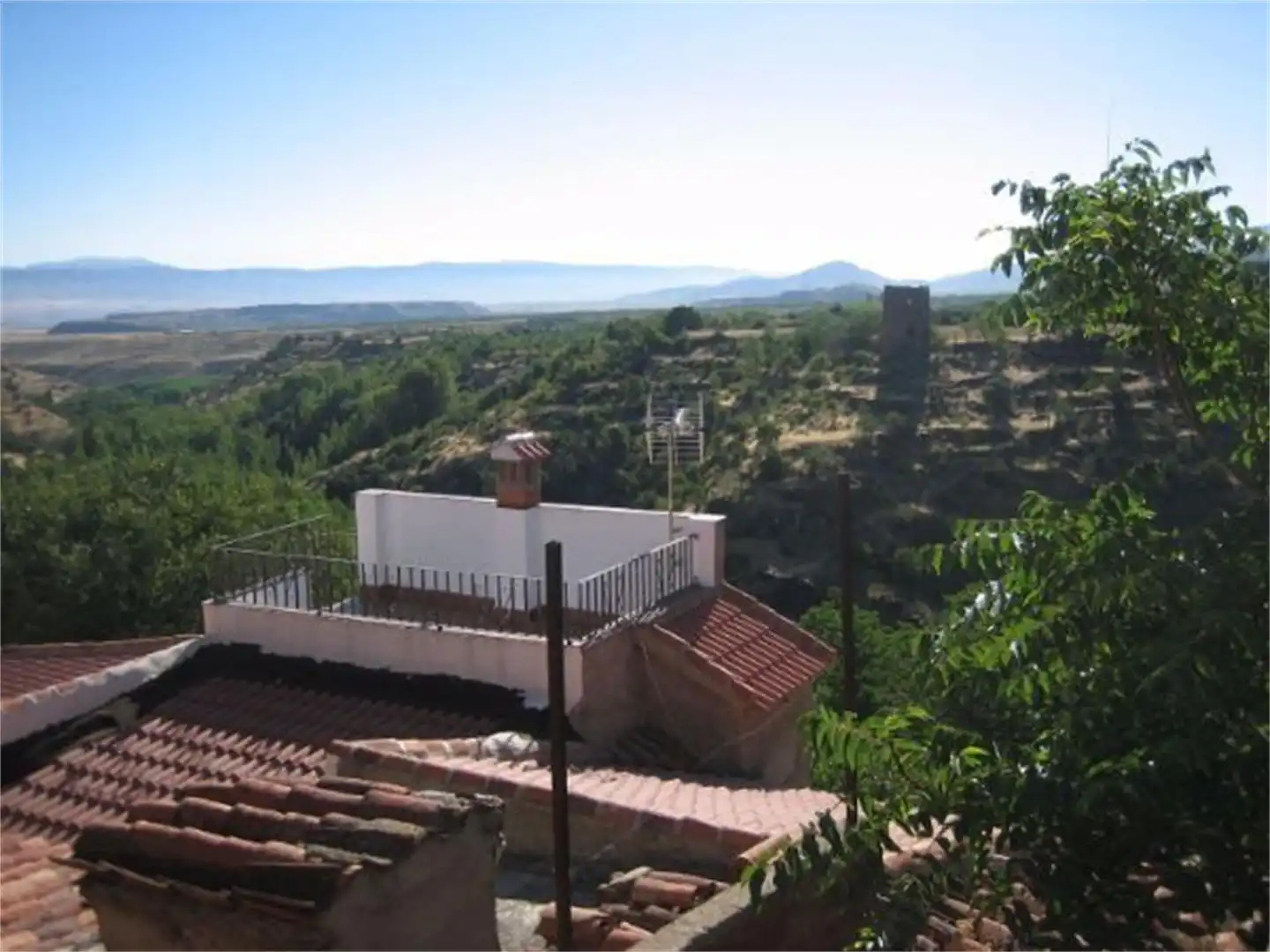 Einfamilien-Reihenhaus zum Verkauf in Calle Alcázar, 59, Jérez del Marquesado Garten von Einfamilien-Reihenhaus zum Verkauf in Jérez del Marquesado mit Terrasse
