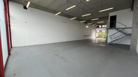 Foto 2 von Fabrikhallen zum Verkauf in Avenida de Ricardo Mella, 123, Coruxo - Oia - Saiáns, Vigo