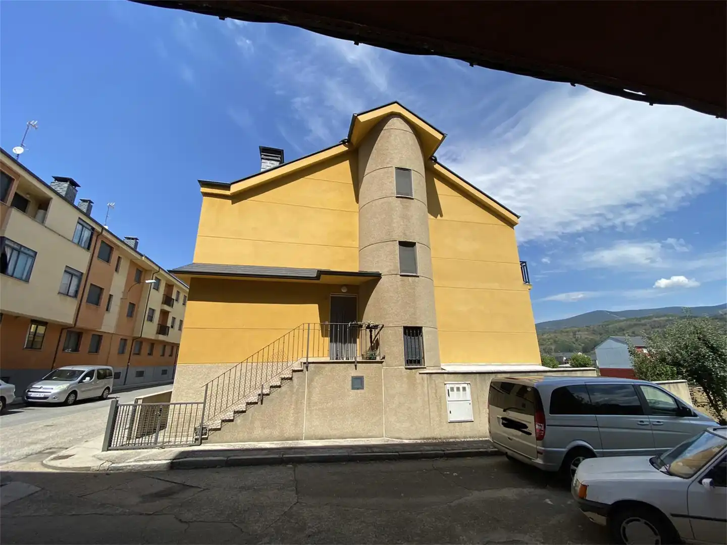 Einfamilien-Reihenhaus zum Verkauf in Calle Real, Toreno Außenansicht von Einfamilien-Reihenhaus zum Verkauf in Toreno mit Heizung, Privatgarten und Parkett