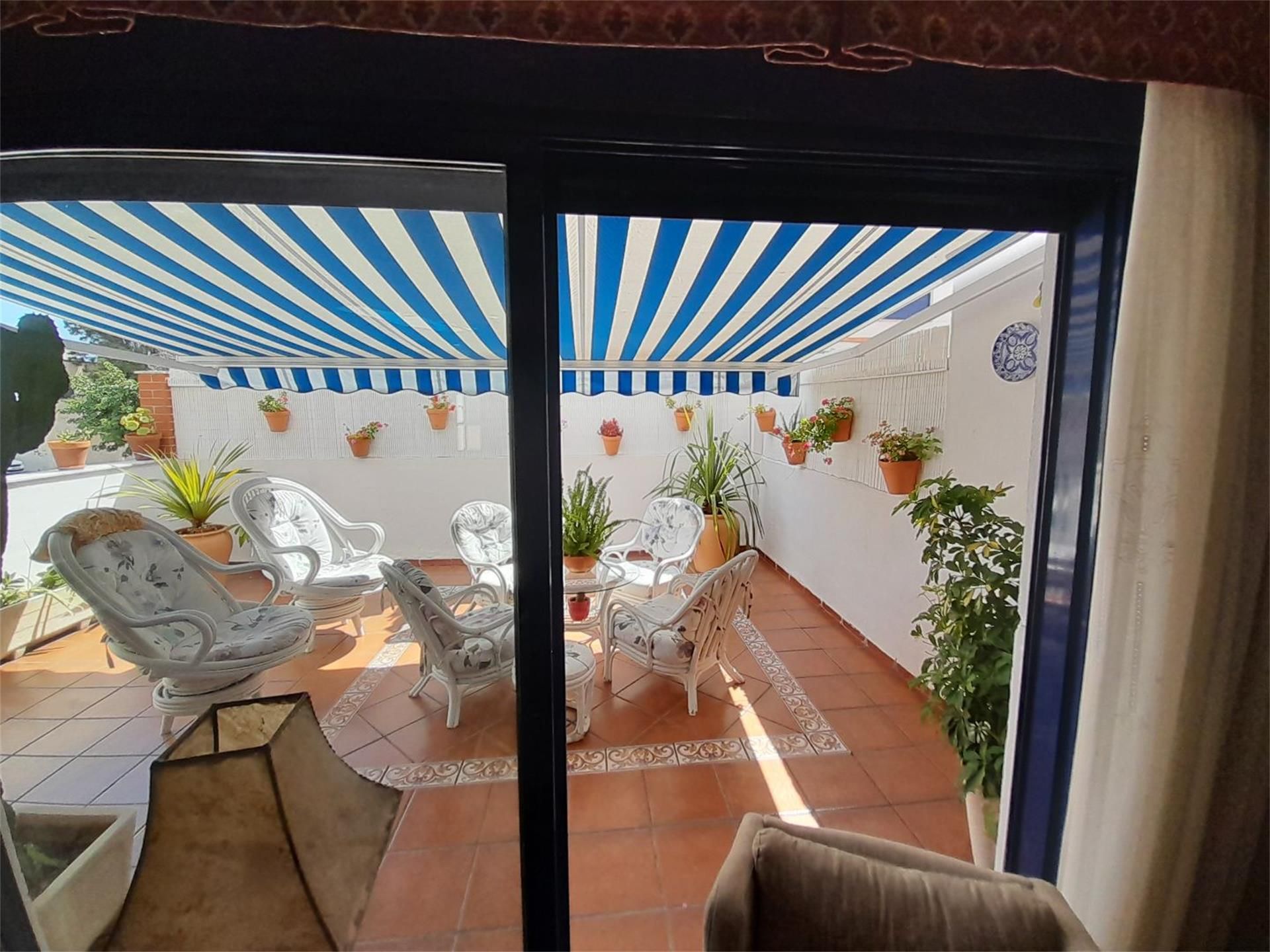 Terrassa de Casa adosada en venda en Castellón de la Plana / Castelló de la Plana amb Aire condicionat, Calefacció i Jardí privat