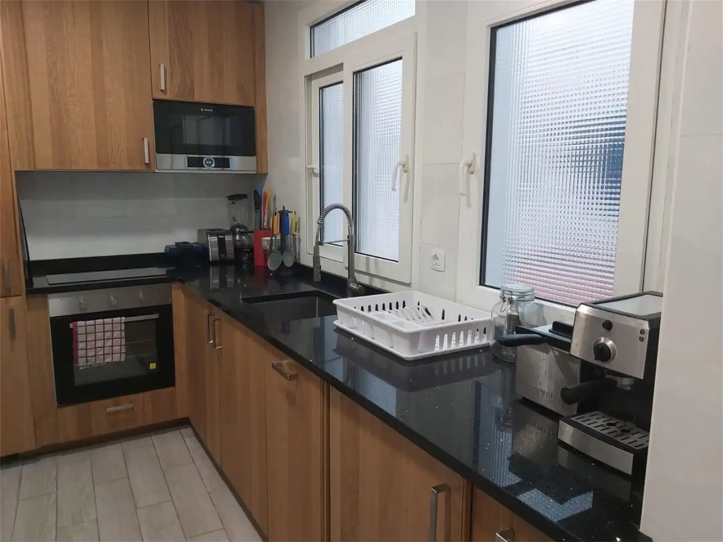 Room in Calle de la Ronda, 1, Centro
