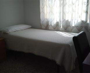 Bedroom of Flat to share in Abrera  with Heating, Private garden and Furnished