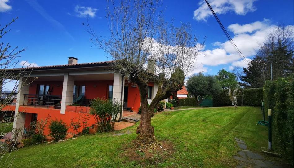 Foto 1 de Casa o chalet en venta en Tiñana, La Pola Siero, Asturias