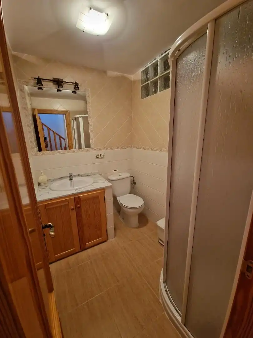 Flat for sale in Calle Aznar, 11, Válor Bathroom of Flat for sale in Válor with Terrace and Balcony