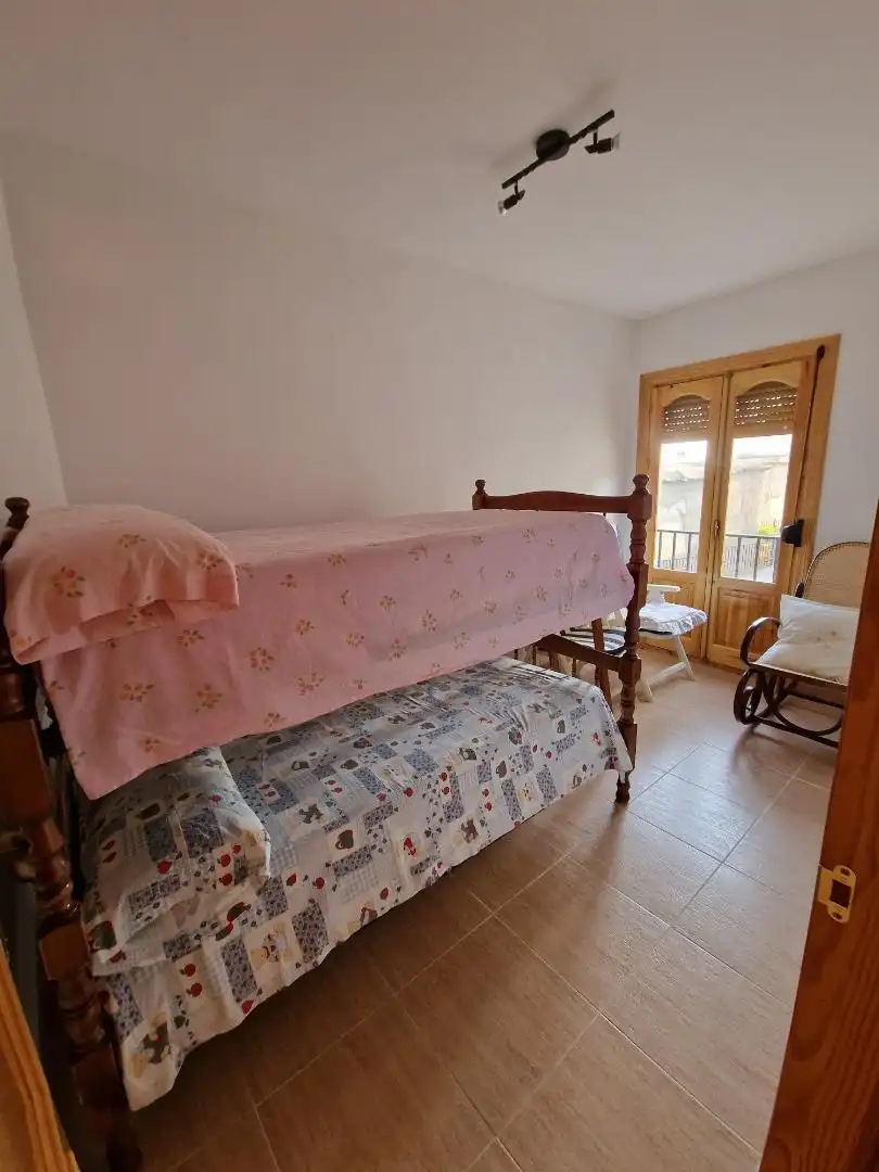 Flat for sale in Calle Aznar, 11, Válor Bedroom of Flat for sale in Válor with Terrace and Balcony