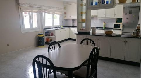 Foto 3 de Piso en venta en Avenida Caión, A Laracha  , A Coruña