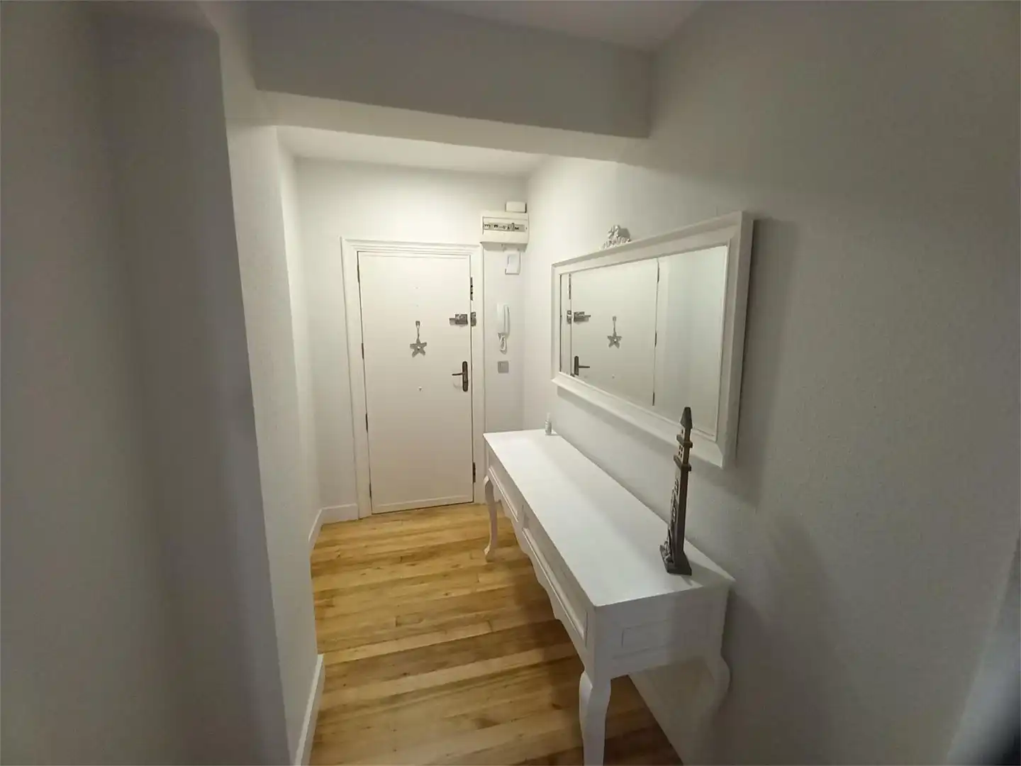Piso de alquiler en Paseo Ocharan Mazas, Brazomar Piso de alquiler en Castro-Urdiales con Calefacción, Jardín privado y Parquet