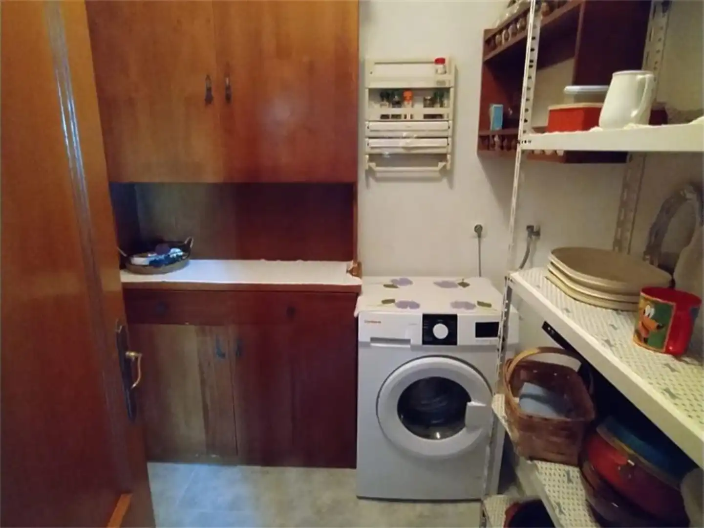 Casa adosada en venda a Calle Mayor, 37, Vallejera de Riofrío Cuina de Casa adosada en venda en Vallejera de Riofrío amb Calefacció, Terrassa i Moblat