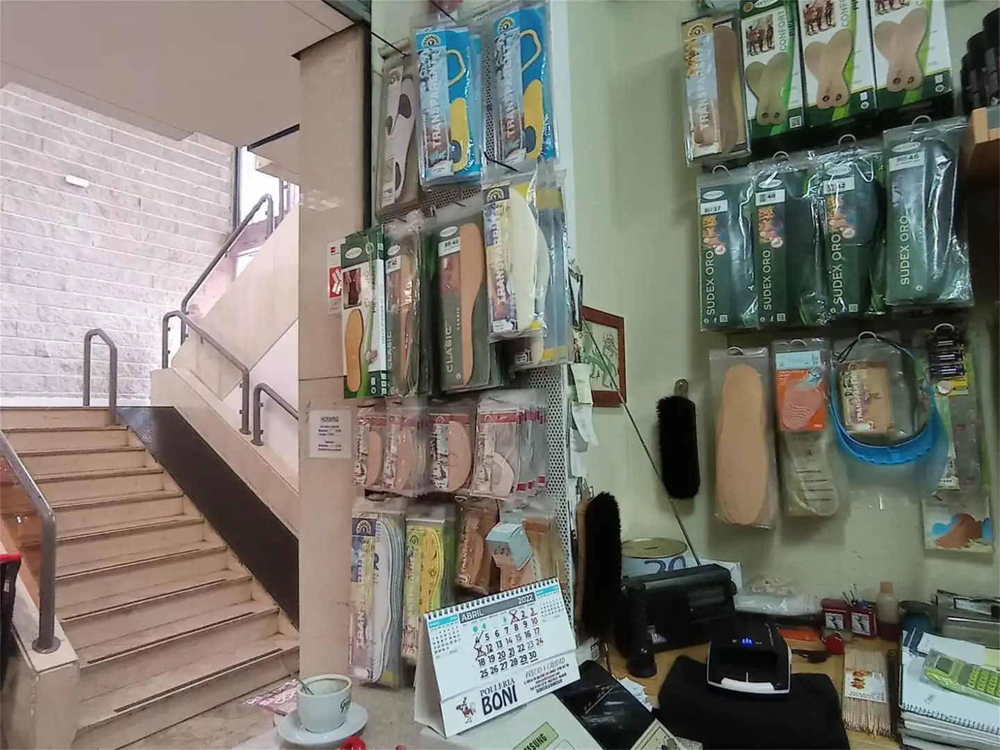 Commercial properties for rent in Móstoles  with Air Conditioner
