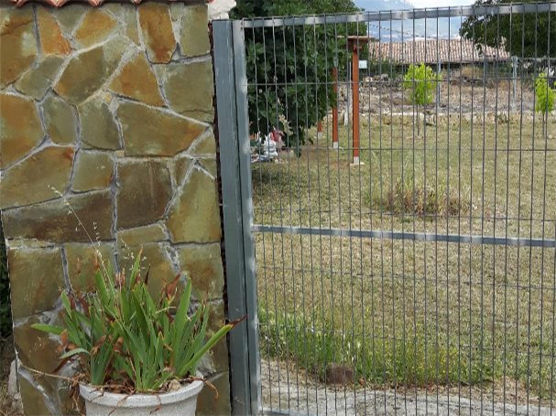Garden of Land for sale in Igúzquiza