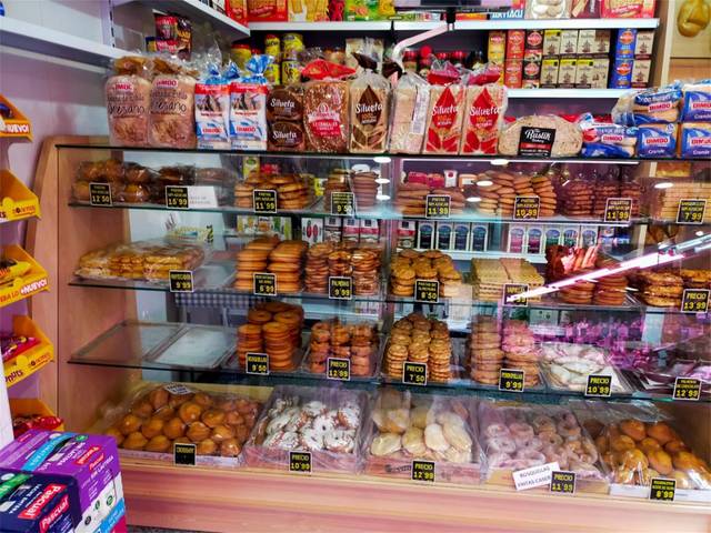 Local comercial en Alquiler en Calle de Galiana, 14 en Puerta del Ángel