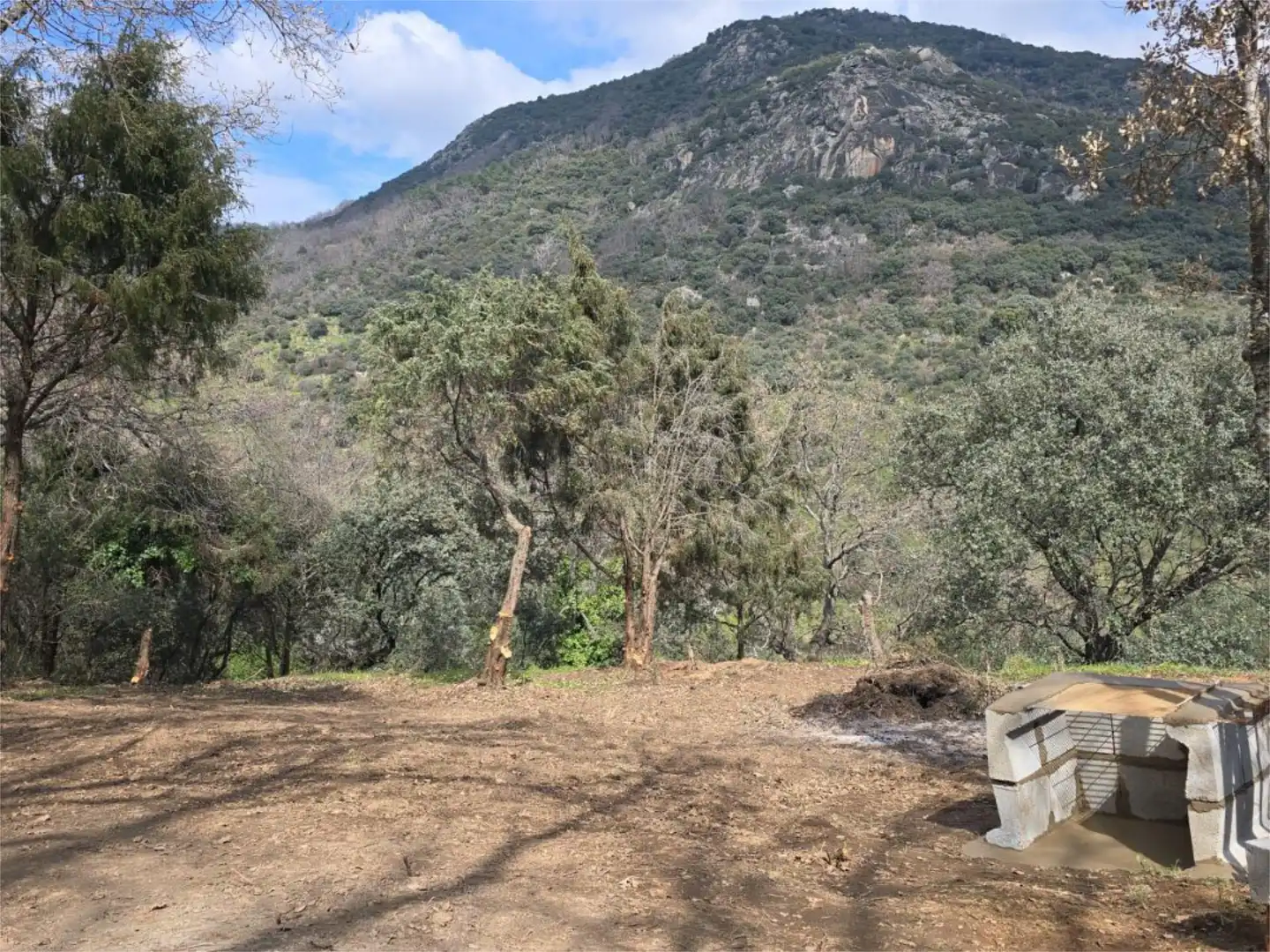 Finca rústica en venda a Calle de los Molinos, Hinojosa de San Vicente Finca rústica en venda en Hinojosa de San Vicente