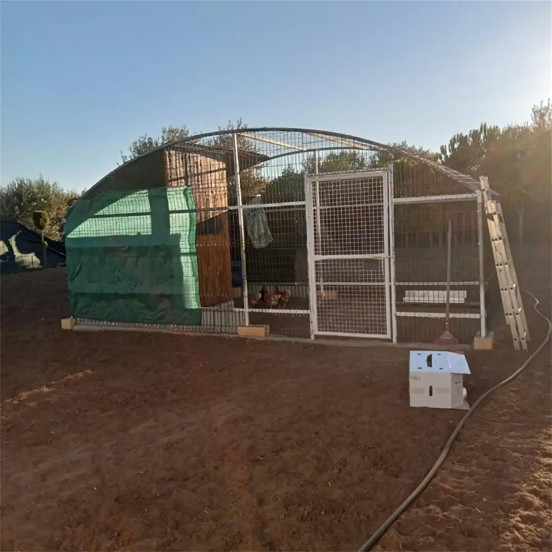Garden of Country homes for sale in Utrera  with Air Conditioner