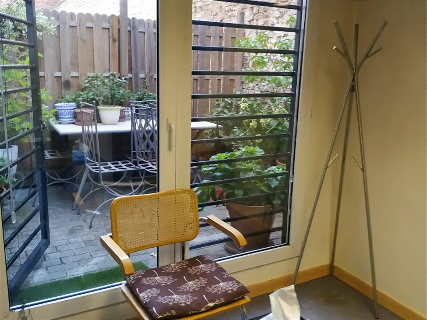 Balcony of Office for rent in Madrid  with Air Conditioner, Heating and Furnished