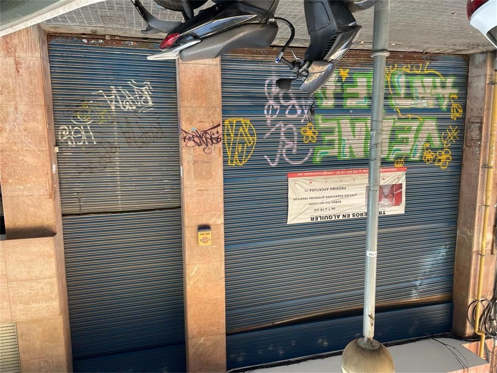 Exterior view of Premises for sale in Badalona