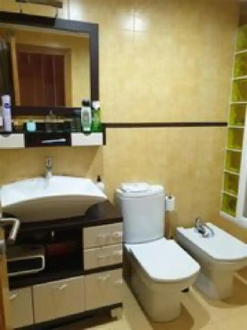 Badezimmer von Wohnung zum Verkauf in Tales mit Klimaanlage, Terrasse und Abstellraum