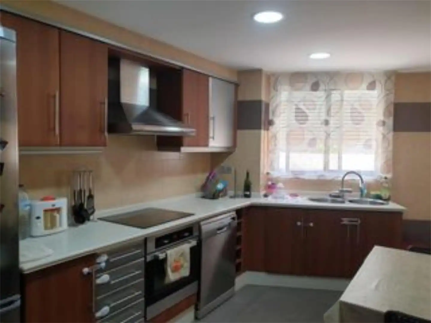 Küche von Wohnung zum Verkauf in Tales mit Klimaanlage, Terrasse und Abstellraum
