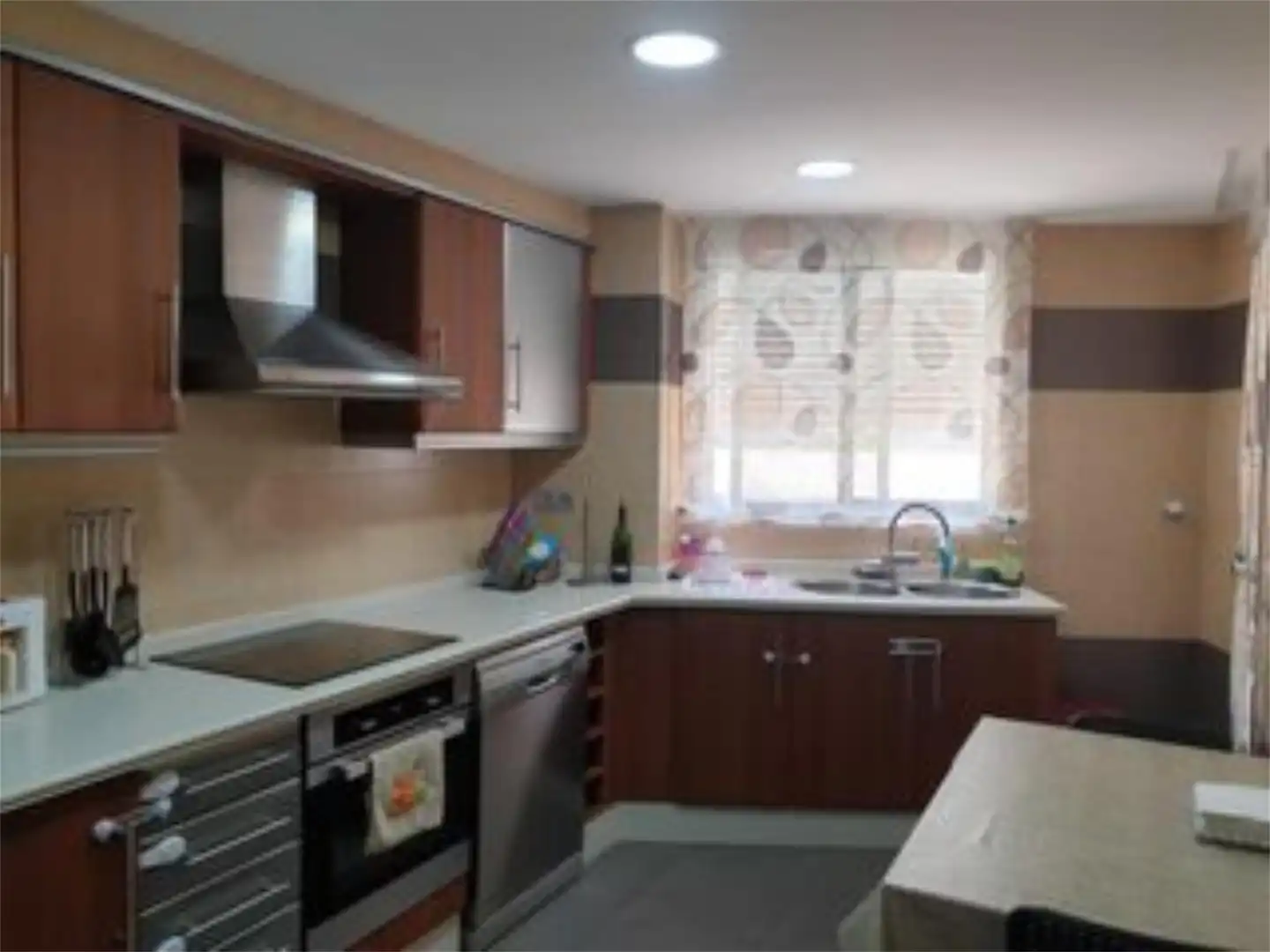 Küche von Wohnung zum Verkauf in Tales mit Klimaanlage, Terrasse und Abstellraum