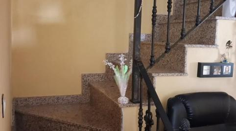 Foto 4 de Casa adosada en venta en Calle Concejo, Zarza la Mayor, Cáceres