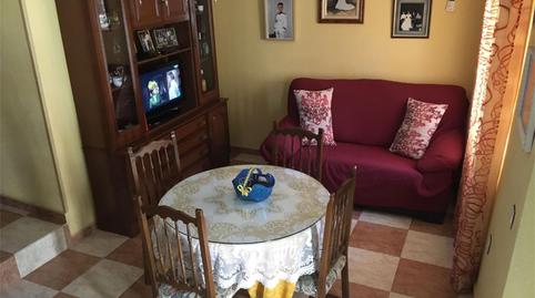 Foto 3 de Casa adosada en venta en Calle Concejo, Zarza la Mayor, Cáceres