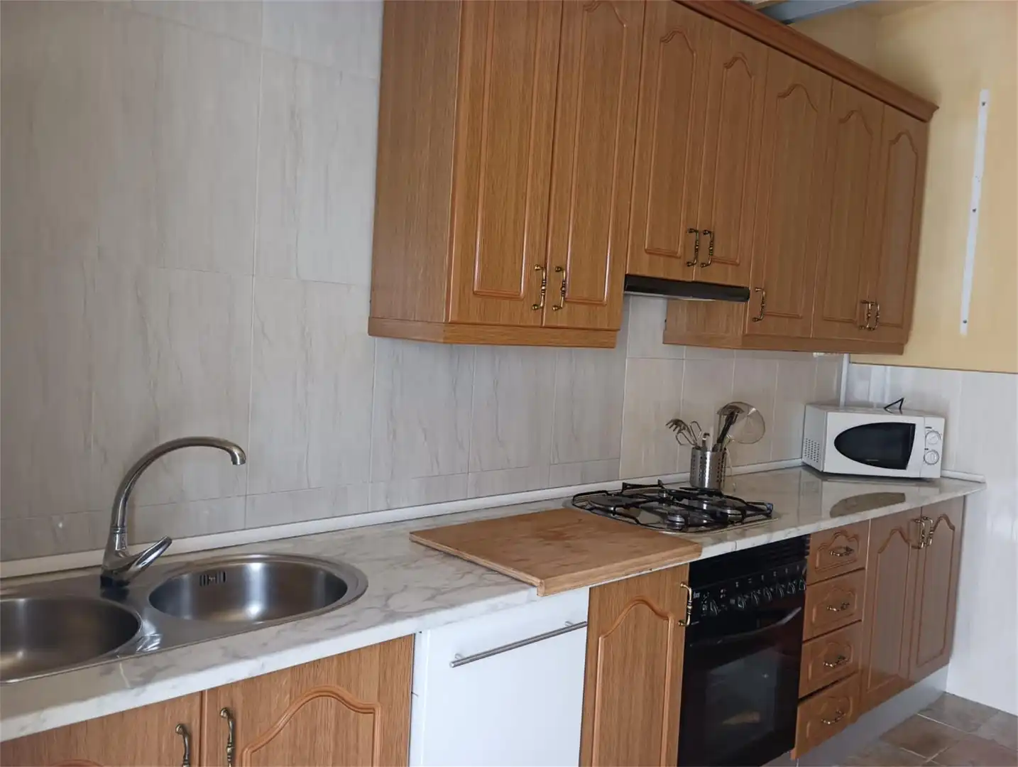 Detached homes for sale in Calle Concejo, Zarza la Mayor Kitchen of Detached homes for sale in Zarza la Mayor with Air Conditioner and Furnished