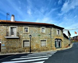 Exterior view of House or chalet for sale in Valdemorillo  with Balcony