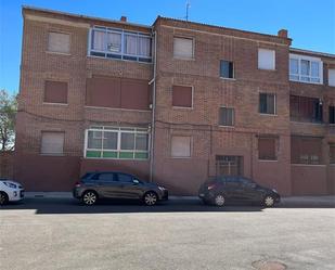 Vista exterior de Pis en venda en Portillo amb Calefacció i Terrassa