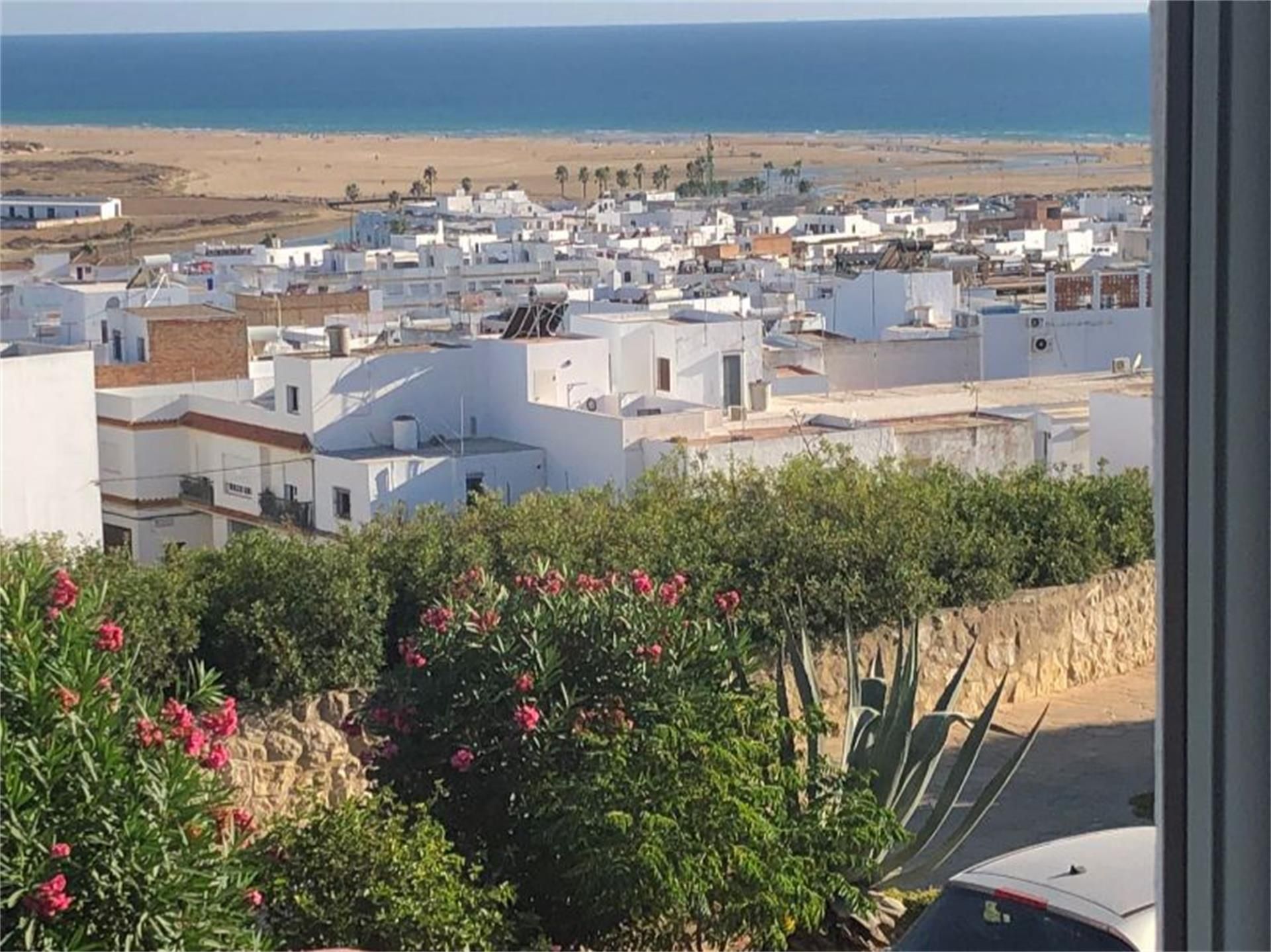 Exterior view of Single-family semi-detached to rent in Conil de la Frontera  with Air Conditioner, Furnished and Balcony