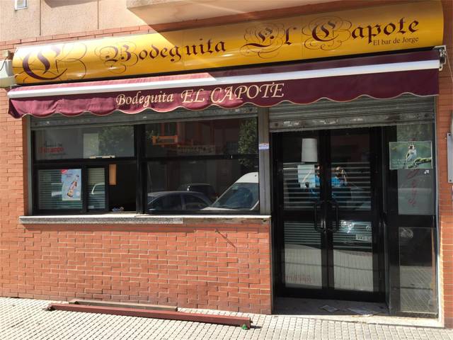 Local comercial en Venta en Calle Fernando Villalón en Arco Norte - Avda. España