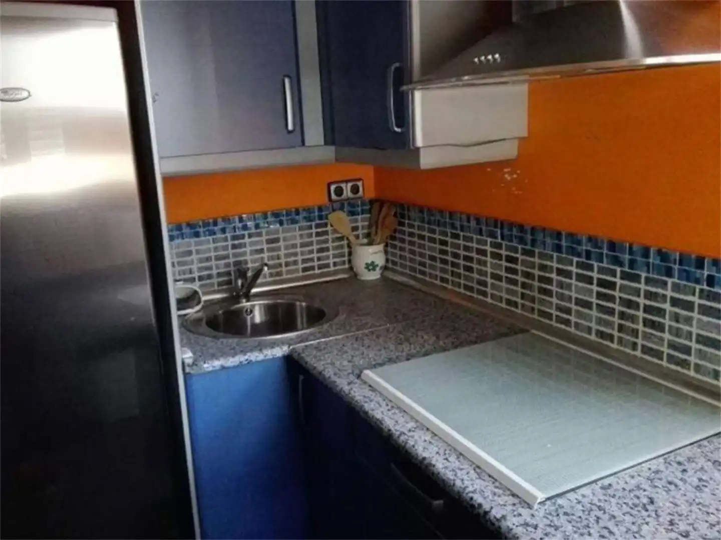 Room in Avenida de la Virgen del Val, 49, Val Kitchen of Flat for share in Alcalá de Henares with Heating, Private garden and Parquet flooring