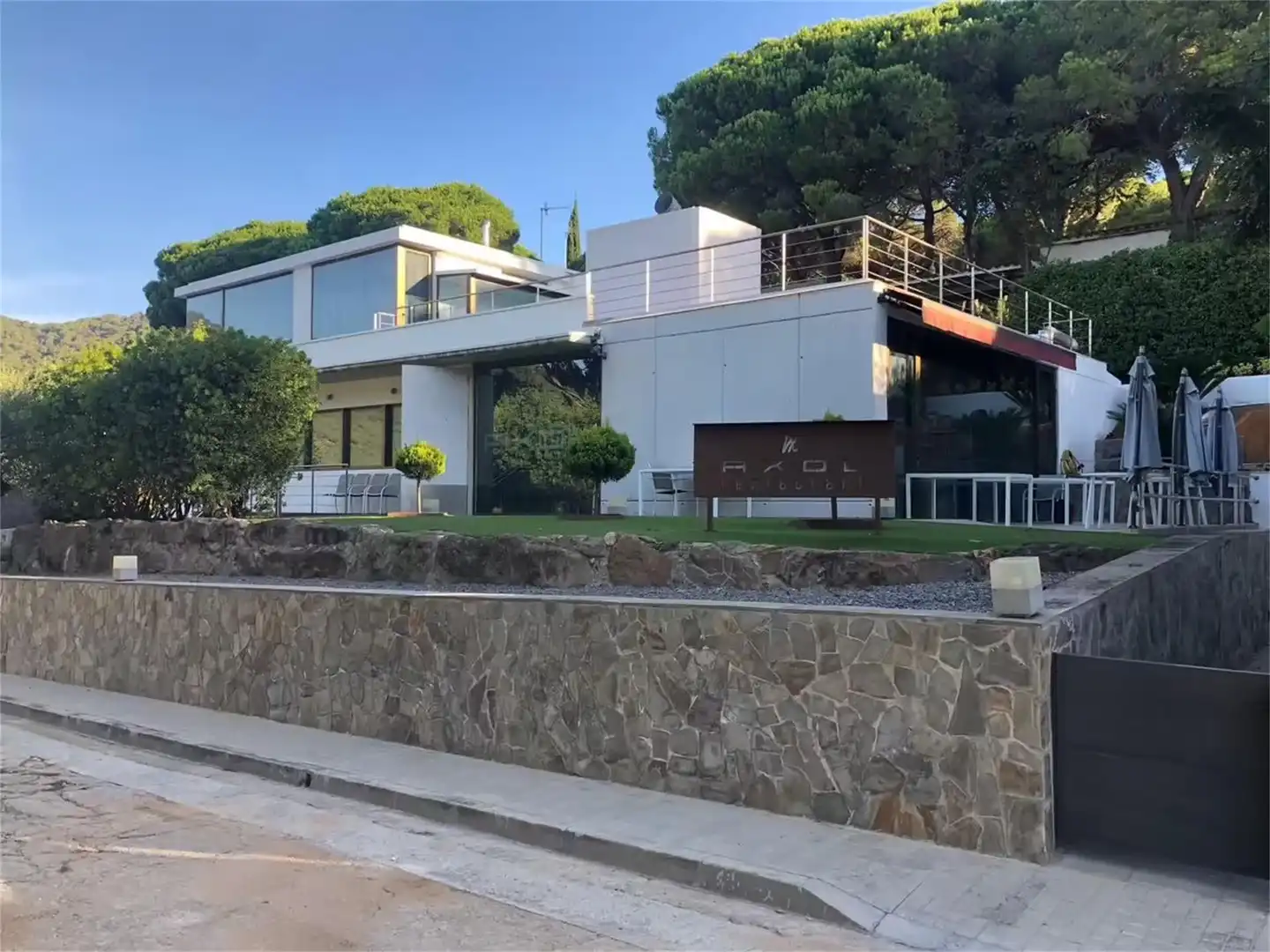 Commercial properties for rent in Passatge l'Arboç, 6, Cabrils Exterior view of Commercial properties for rent in Cabrils
