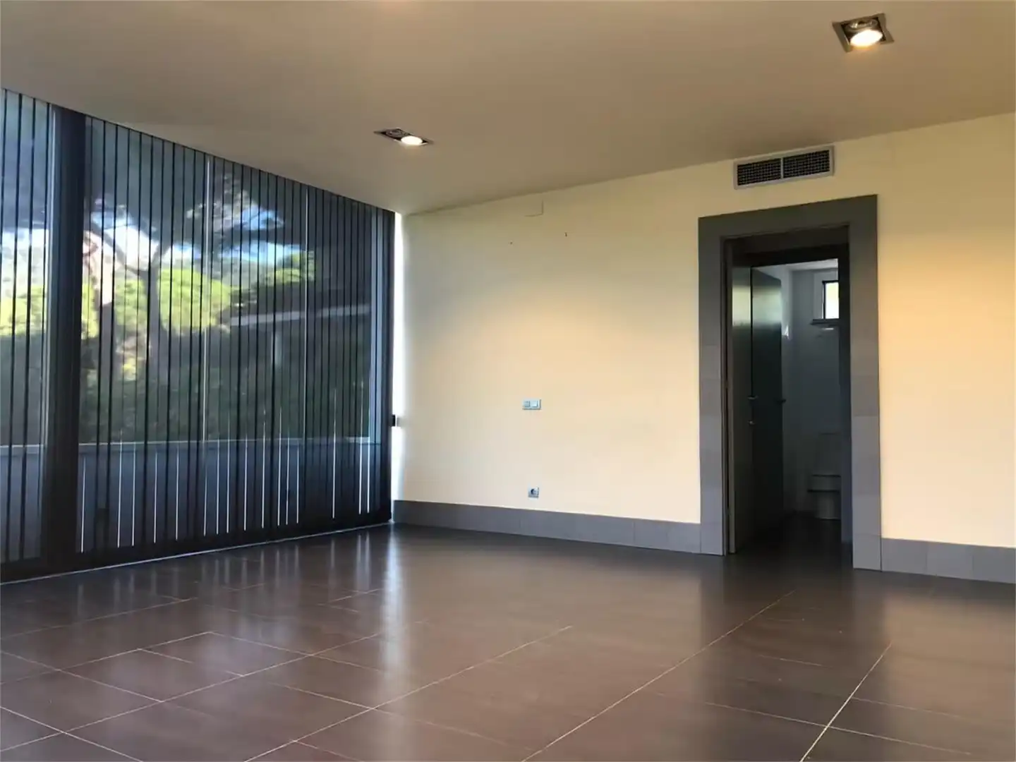 Commercial properties for rent in Passatge l'Arboç, 6, Cabrils Commercial properties for rent in Cabrils