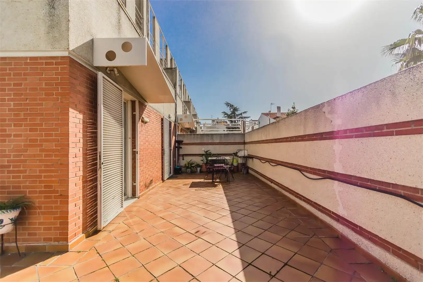 Einfamilien-Reihenhaus zum Verkauf in Calle Almuñécar, Centro - Sagrario Terrasse von Einfamilien-Reihenhaus zum Verkauf in Granada Capital mit Klimaanlage, Terrasse und Schwimmbad