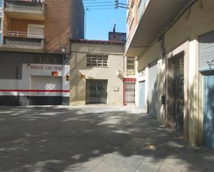 Exterior view of Planta baja for sale in  Zaragoza Capital