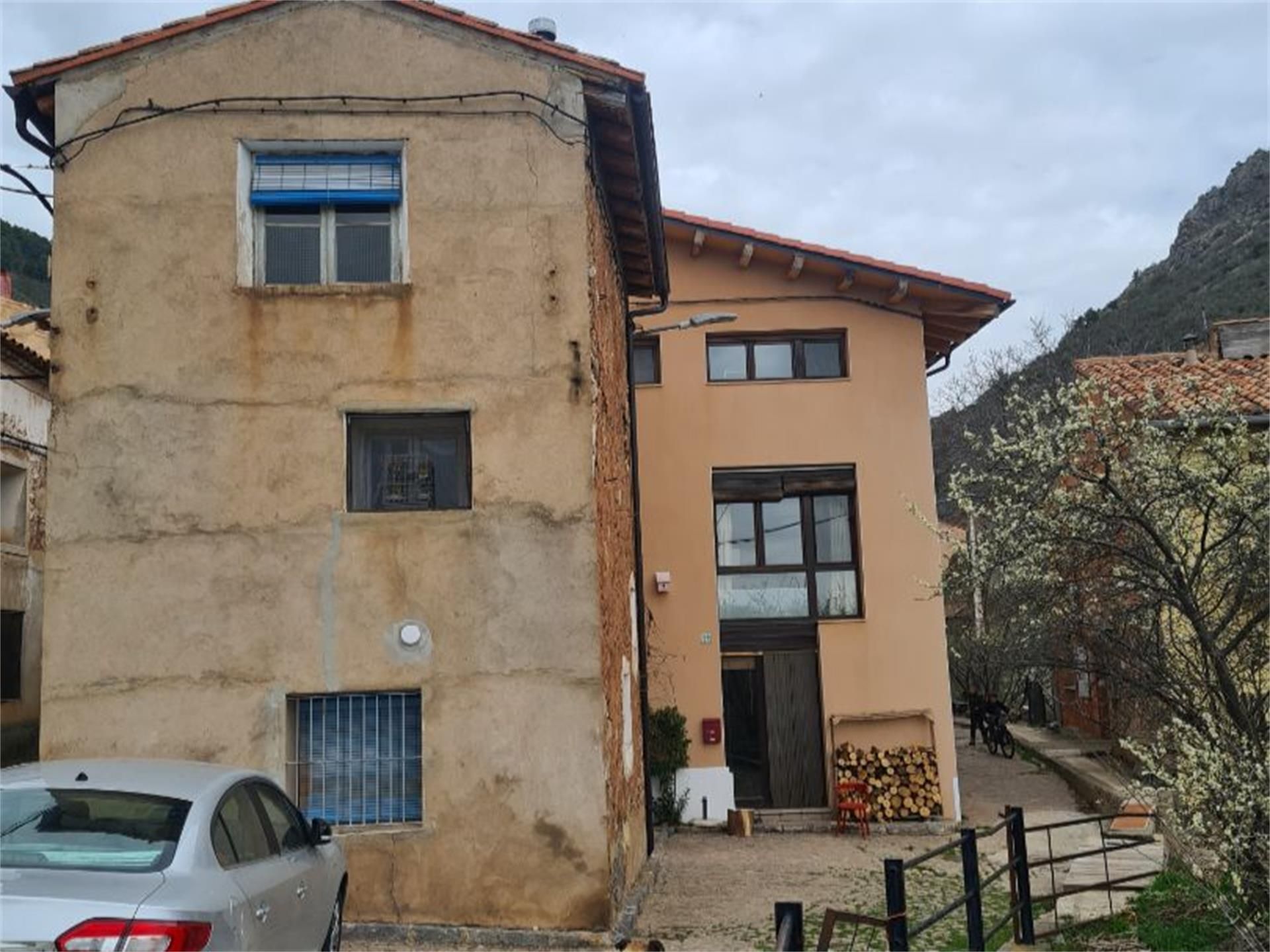 Vista exterior de Planta baixa en venda en Noguera de Albarracín amb Moblat