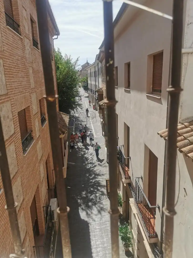 Pis en venda a Plaza Mayor, 9, Centro Vista exterior de Pis en venda en Ocaña amb Balcó