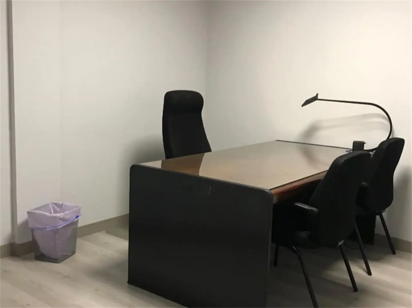 Oficina de alquiler en Granada