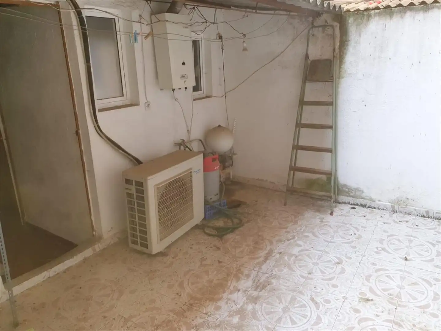 Commercial properties for sale in Calle Noria, Herrera del Duque Commercial properties for sale in Herrera del Duque with Furnished