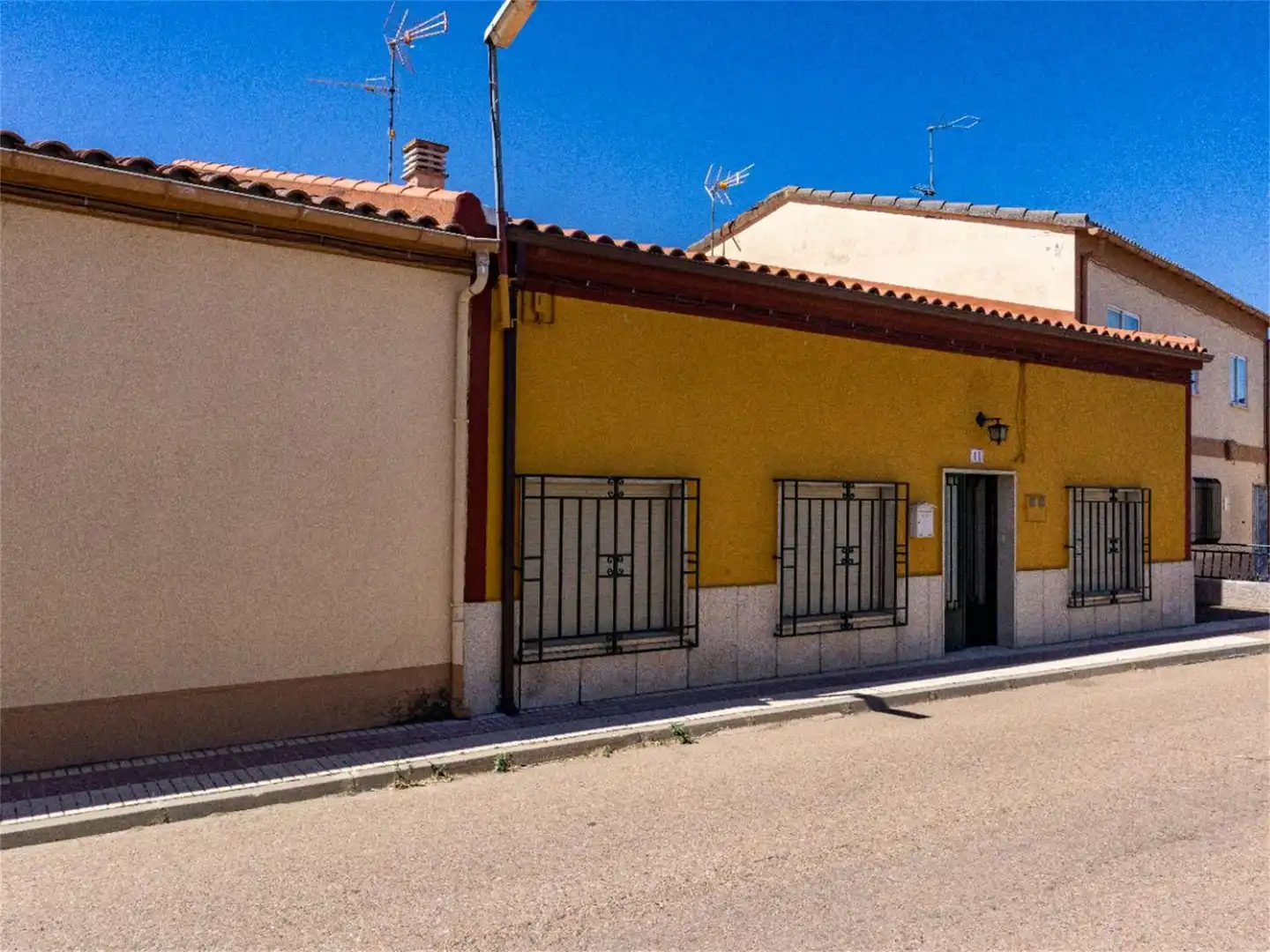 Flat for sale in Calle Camino Estación, 11, Sancti-Spíritus (Salamanca) Exterior view of Flat for sale in Sancti-Spíritus (Salamanca)