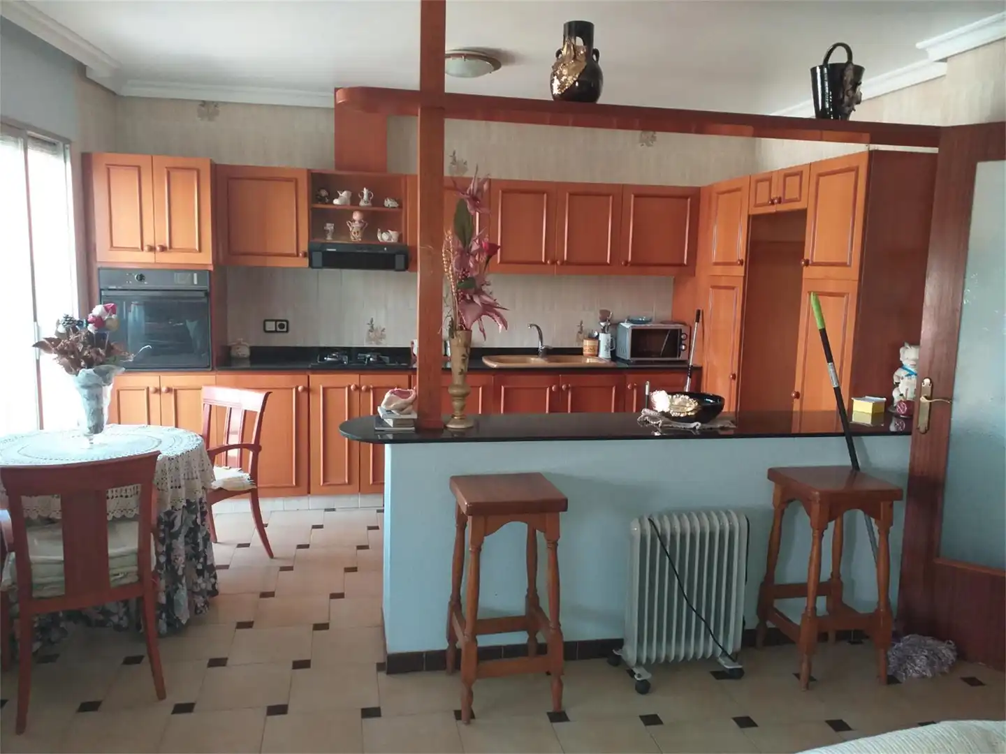 Cocina de Casa adosada en venta en Sant Carles de la Ràpita con Aire acondicionado, Calefacción y Jardín privado
