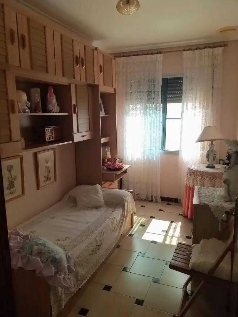 Habitación de Casa adosada en venta en Sant Carles de la Ràpita con Aire acondicionado, Calefacción y Jardín privado