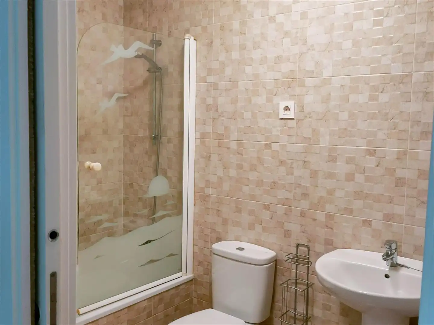 Badezimmer von Wohnung zum Verkauf in Abanto y Ciérvana-Abanto Zierbena mit Heizung, Terrasse und Abstellraum