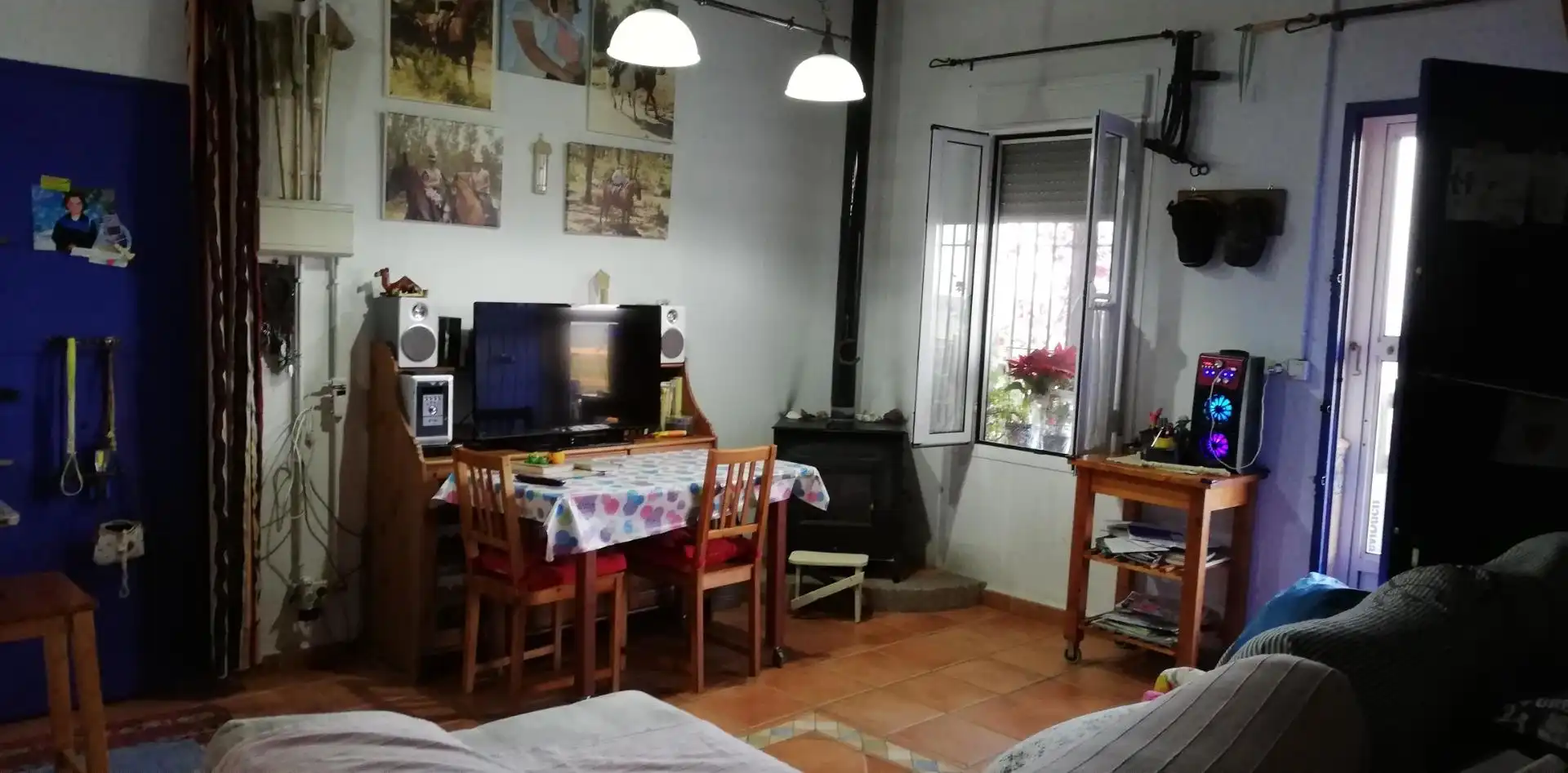 Sala de estar de Finca rústica en venta en Villanueva del Río y Minas con Aire acondicionado, Terraza y Piscina